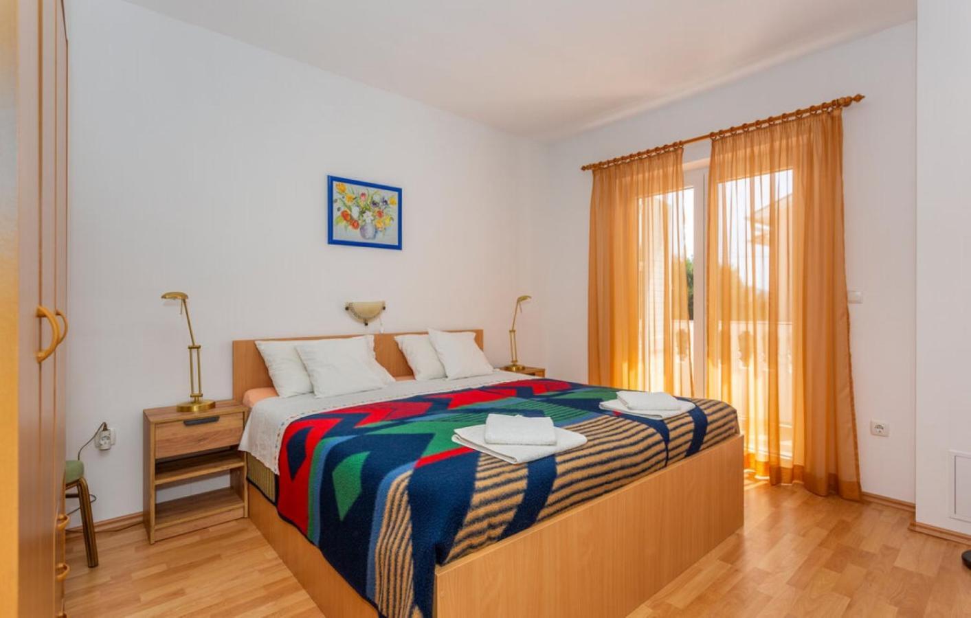 Guest House Lucija Банёл Экстерьер фото